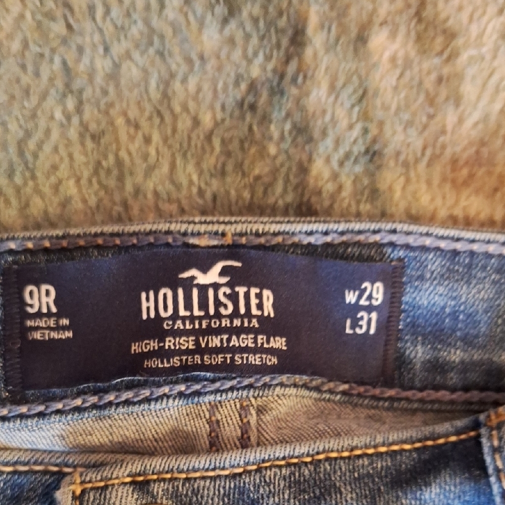 Hollister Blue Flare Patchwork Jeans Excellent Condition NWT Size 9 - Picture 11 of 14
